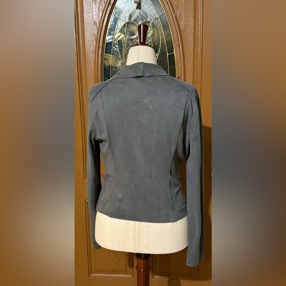 Blank NYC Women's Gray Faux Suede Jacket - Size M - Picture 5 of 12